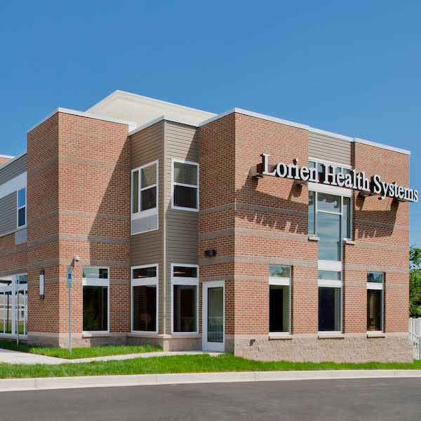 Modern brick exterior of Lorien Bulle Rock